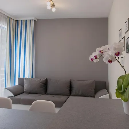 Excelsior Sunny Apartman Napospart
