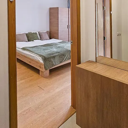 Excelsior Sunny * Napospart