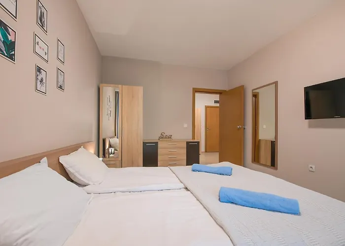 Excelsior Sunny Lejlighed *